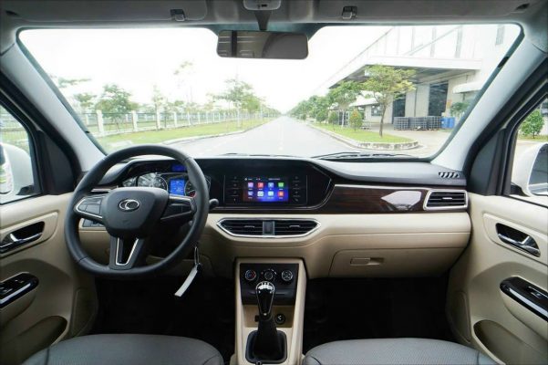 Cabin sang trọng trang bị nhiều tính năng hiện đại