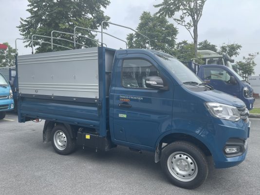 Mua xe tải THACO TF220 thùng bạt 990kg trả góp chỉ cần 80 triệu đồng