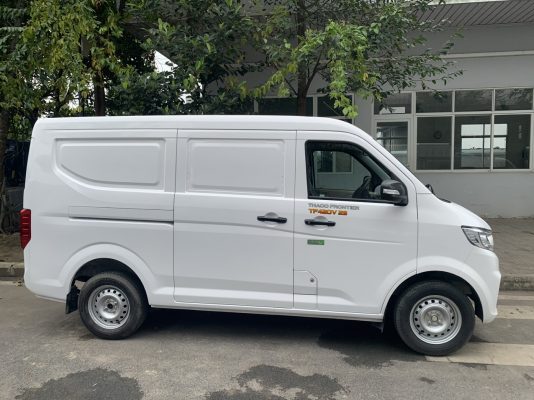 Kích thước tổng thể: 4.200 x 1.690 x 2.000 mm