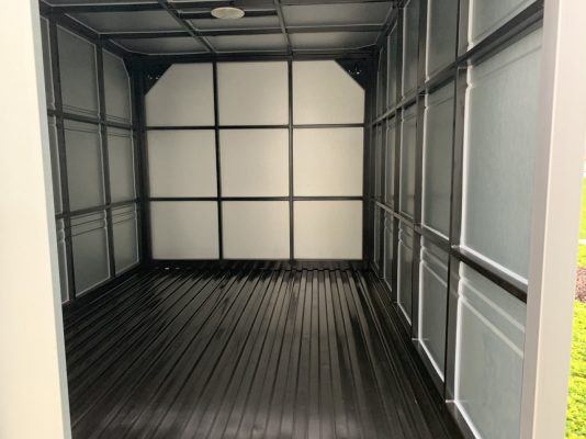 Thùng đóng chắc chắn, sàn thép chấn sóng cứng vững