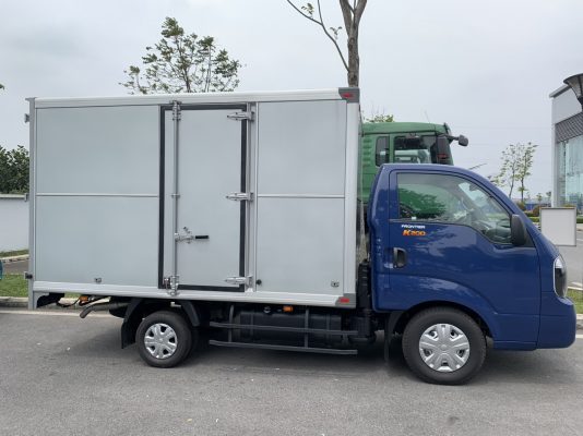 Thùng kín tiêu chuẩn mở 1 cửa hông bên phụ