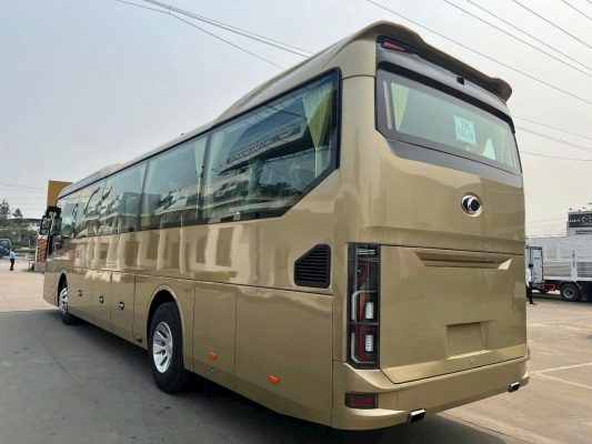 Sơn màu xe miễn phí theo yêu cầu