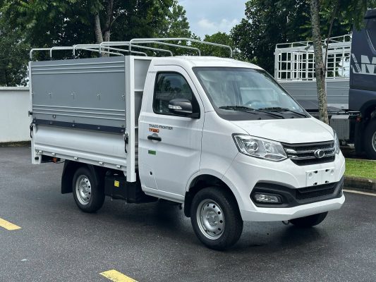 Xe tải THACO TF220 thùng mui bạt tiêu chuẩn