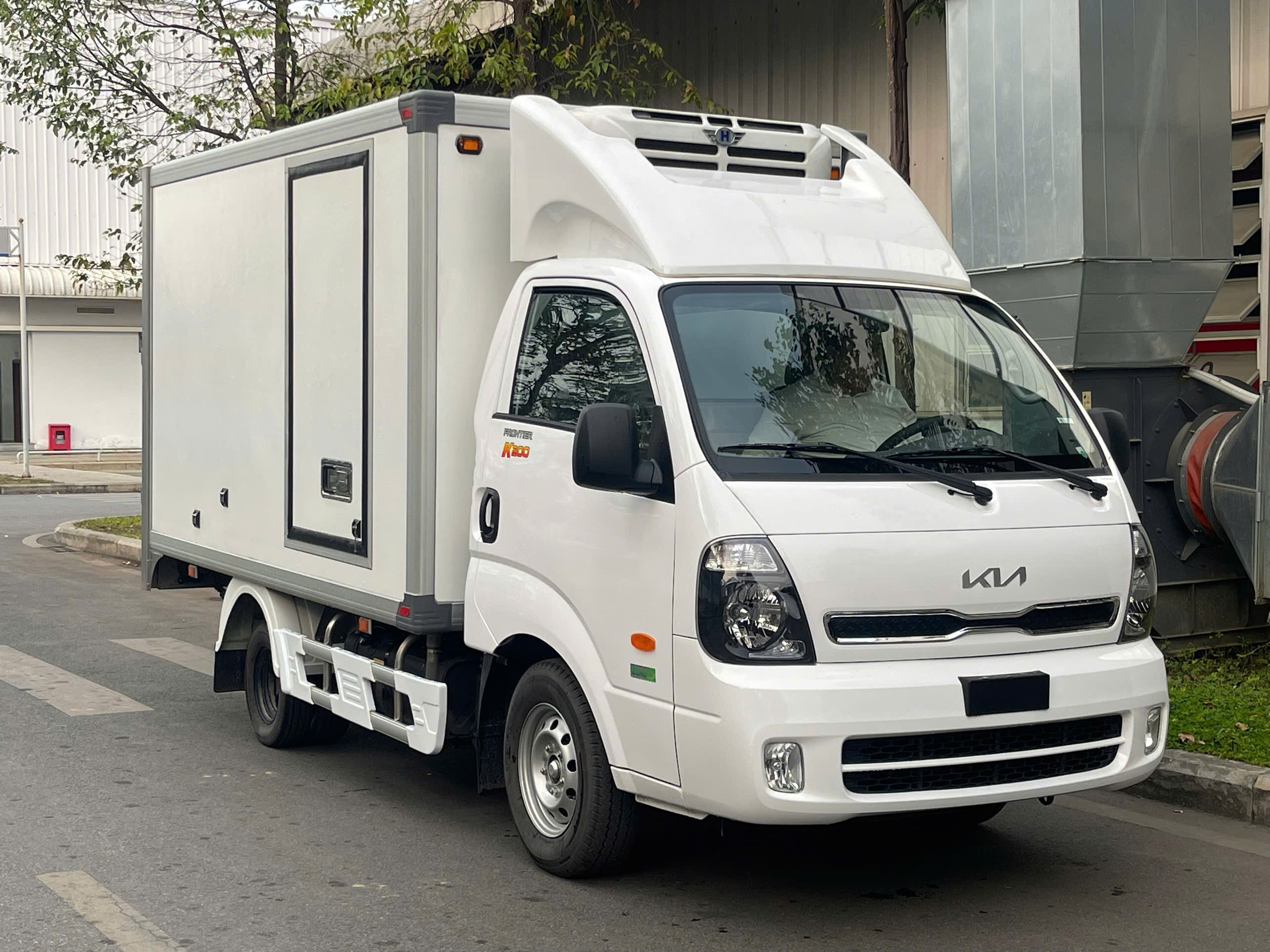 KIA K200 THÙNG ĐÔNG LẠNH - TẠI VĨNH PHÚC