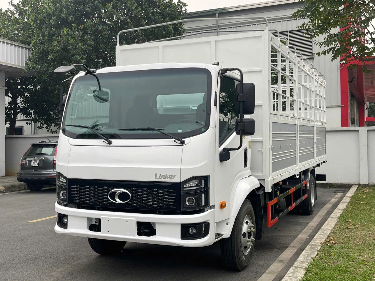 THACO LINKER 7 TẤN - THÙNG 6m3