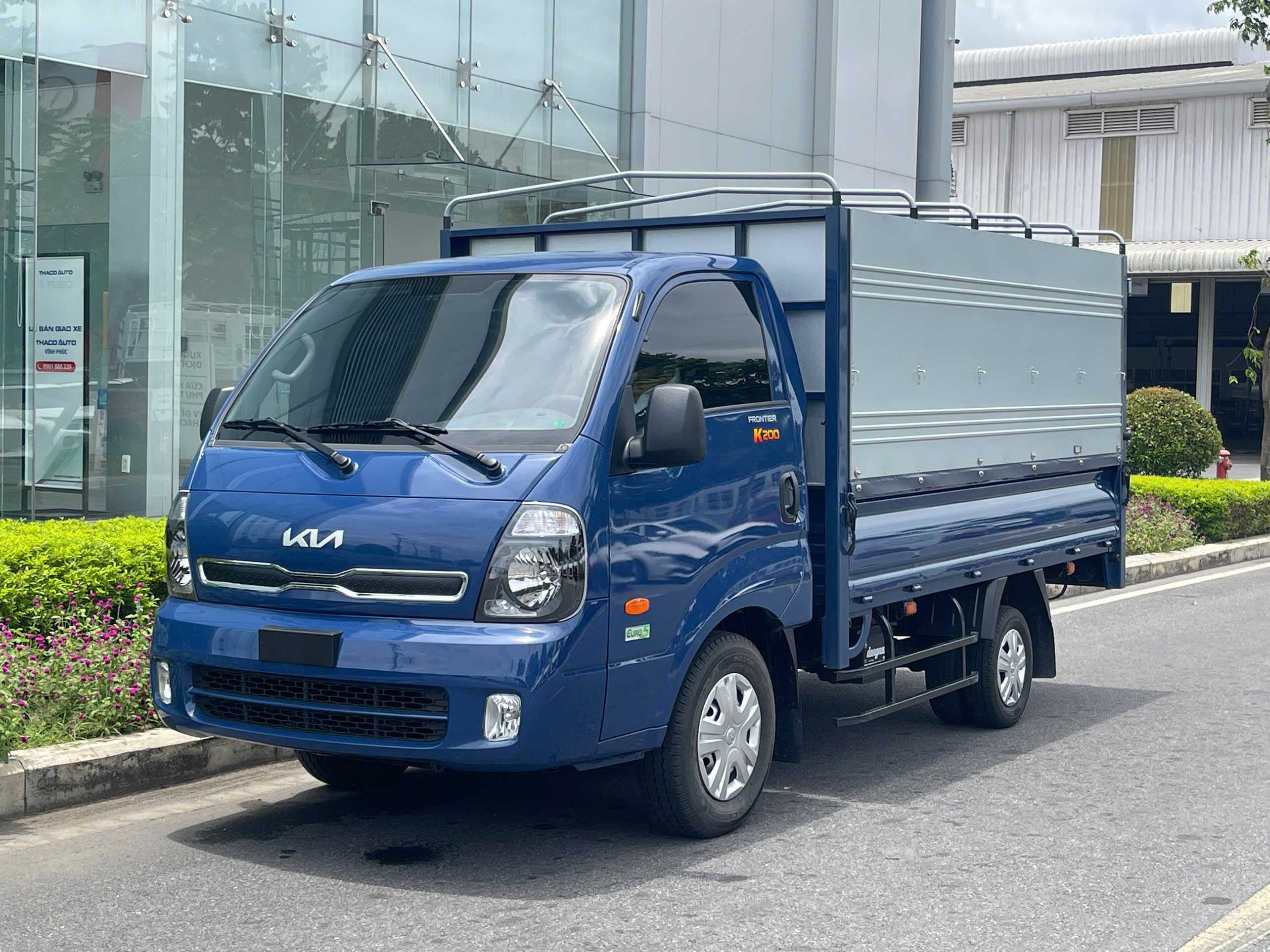 XE TẢI KIA K200 THÙNG BẠT